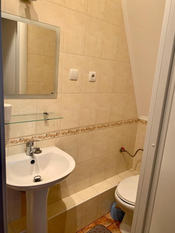Комфортабельный Коттедж Bed and Breakfast Svityaz' Εξωτερικό φωτογραφία